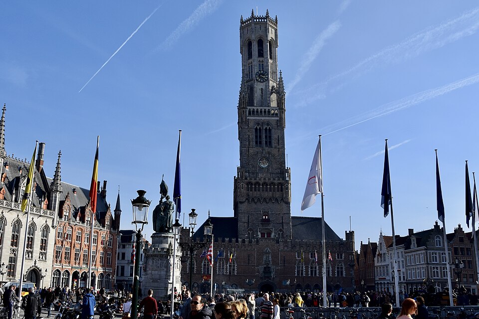 Bruggen tori ja Belfort-torni Belgiassa