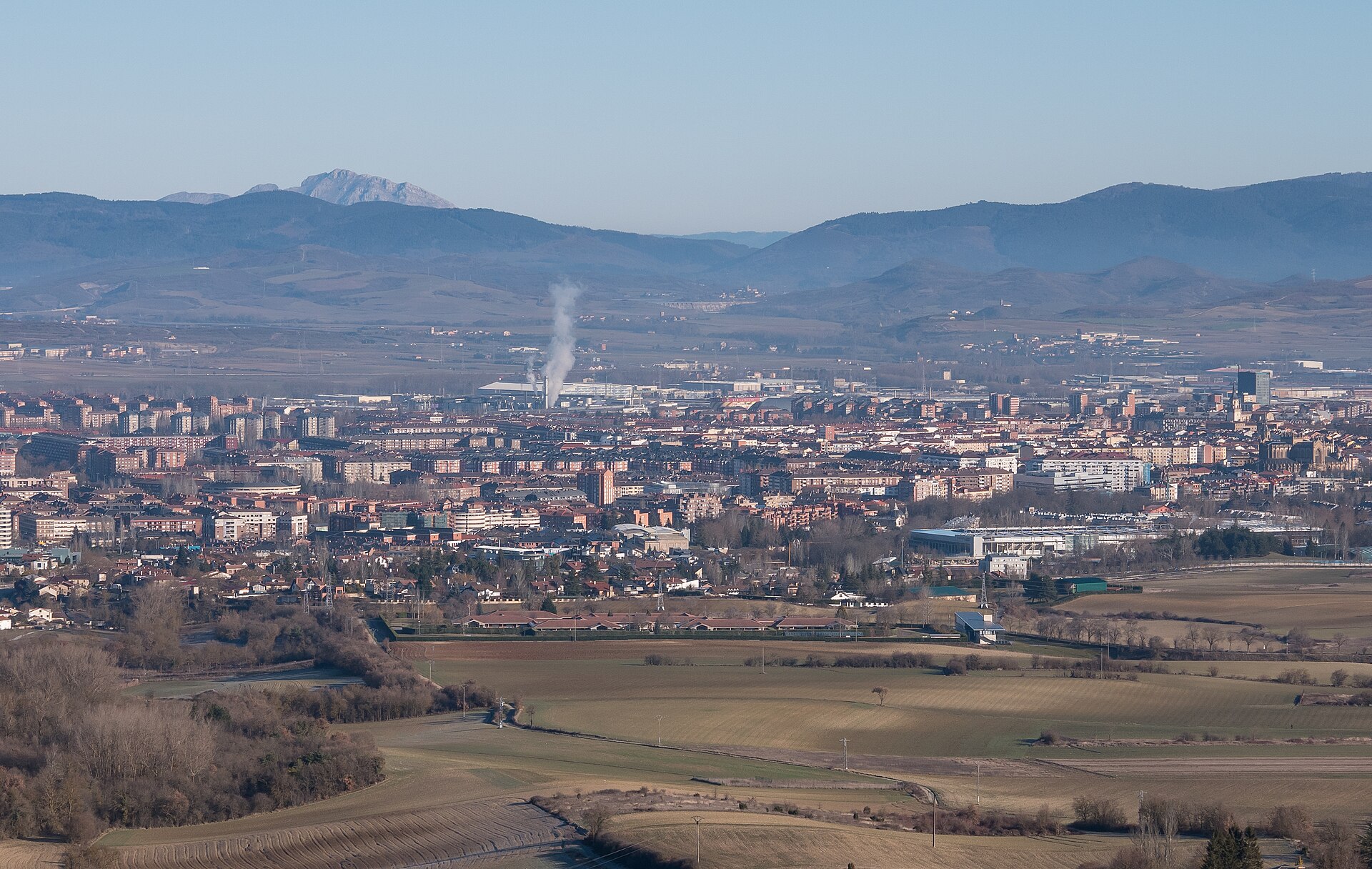 Vitoria-Gasteizin kaupunkinäkymä Baskimaassa Espanjassa
